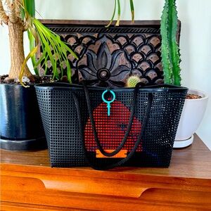 THE OYSTER BAG BEACH BAG